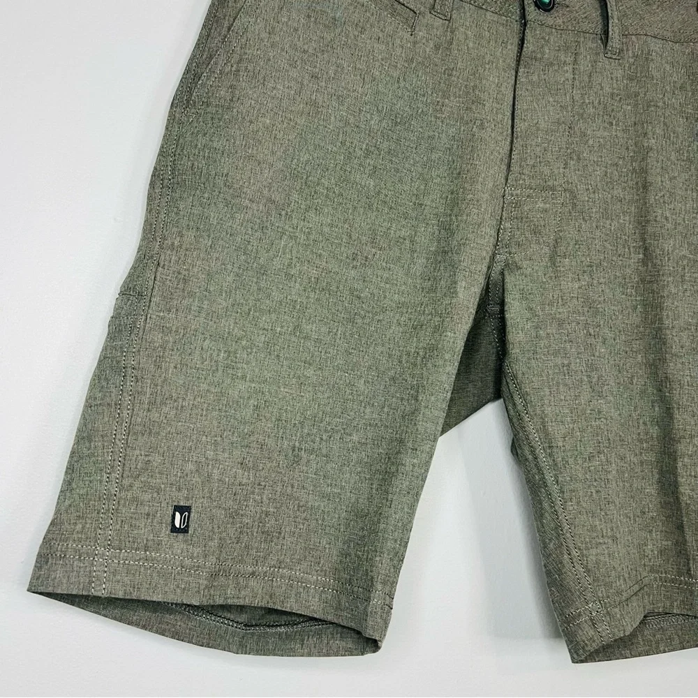NWT LinkSoul Gray Boardwalk Shorts 30W